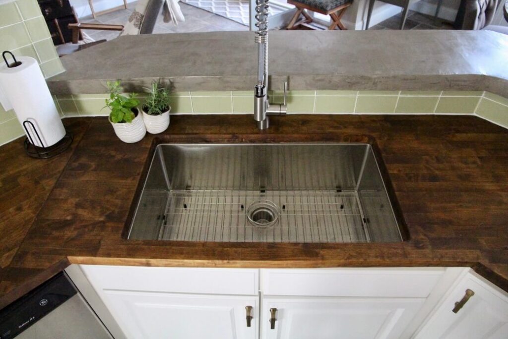 Staining Birch Butcher Block to a beautiful Walnut color.