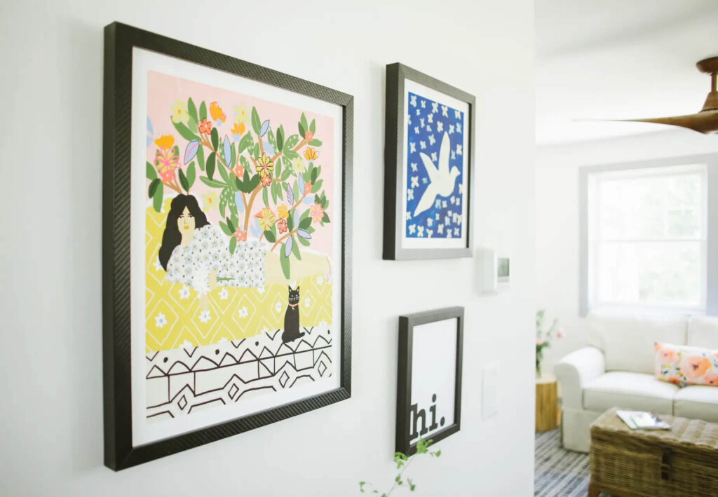 Spring Wall Art in a Small Entryway.