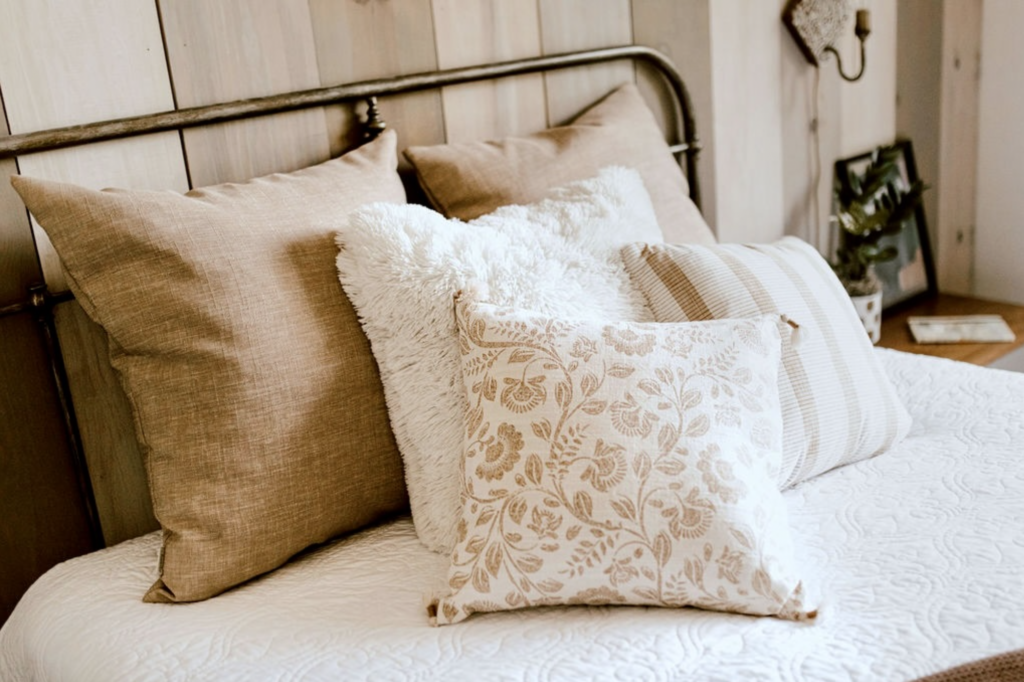 Sharing simple ways to add Fall touches to your home with textured pillows
