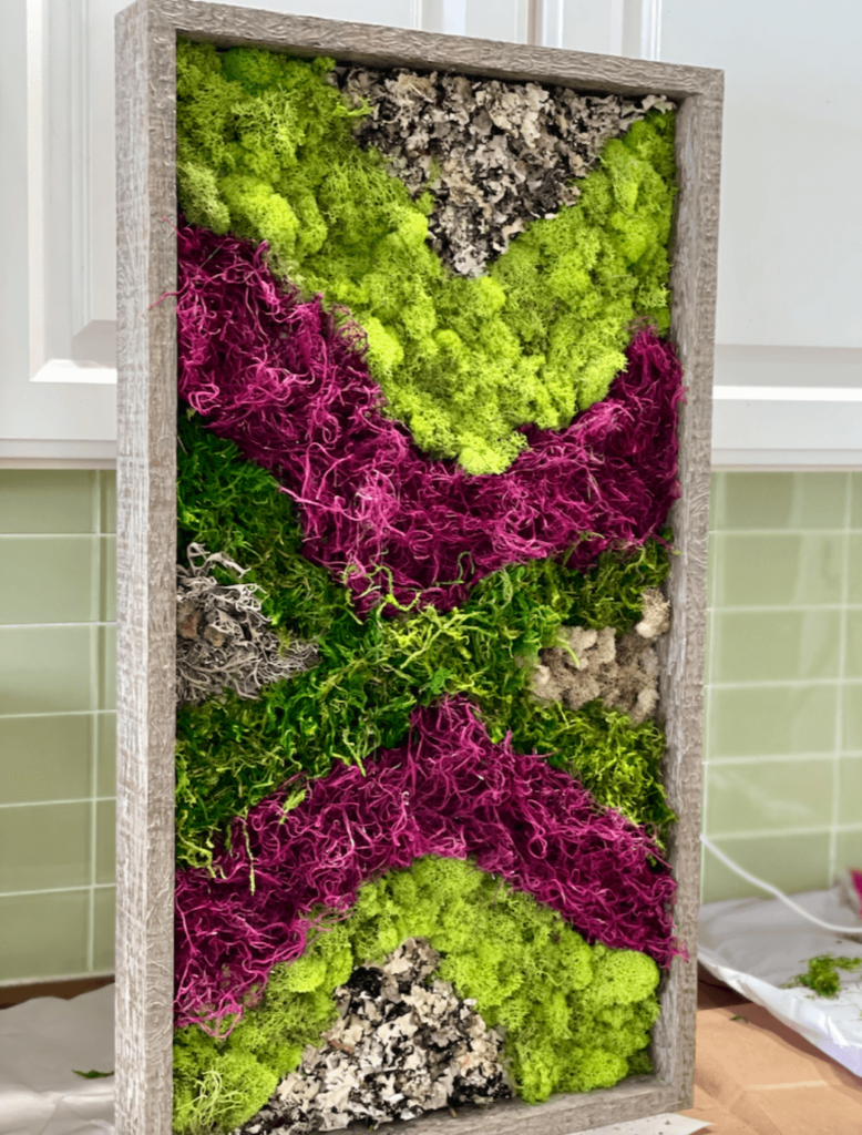 DIY Moss Art Wall - trending home décor on  
