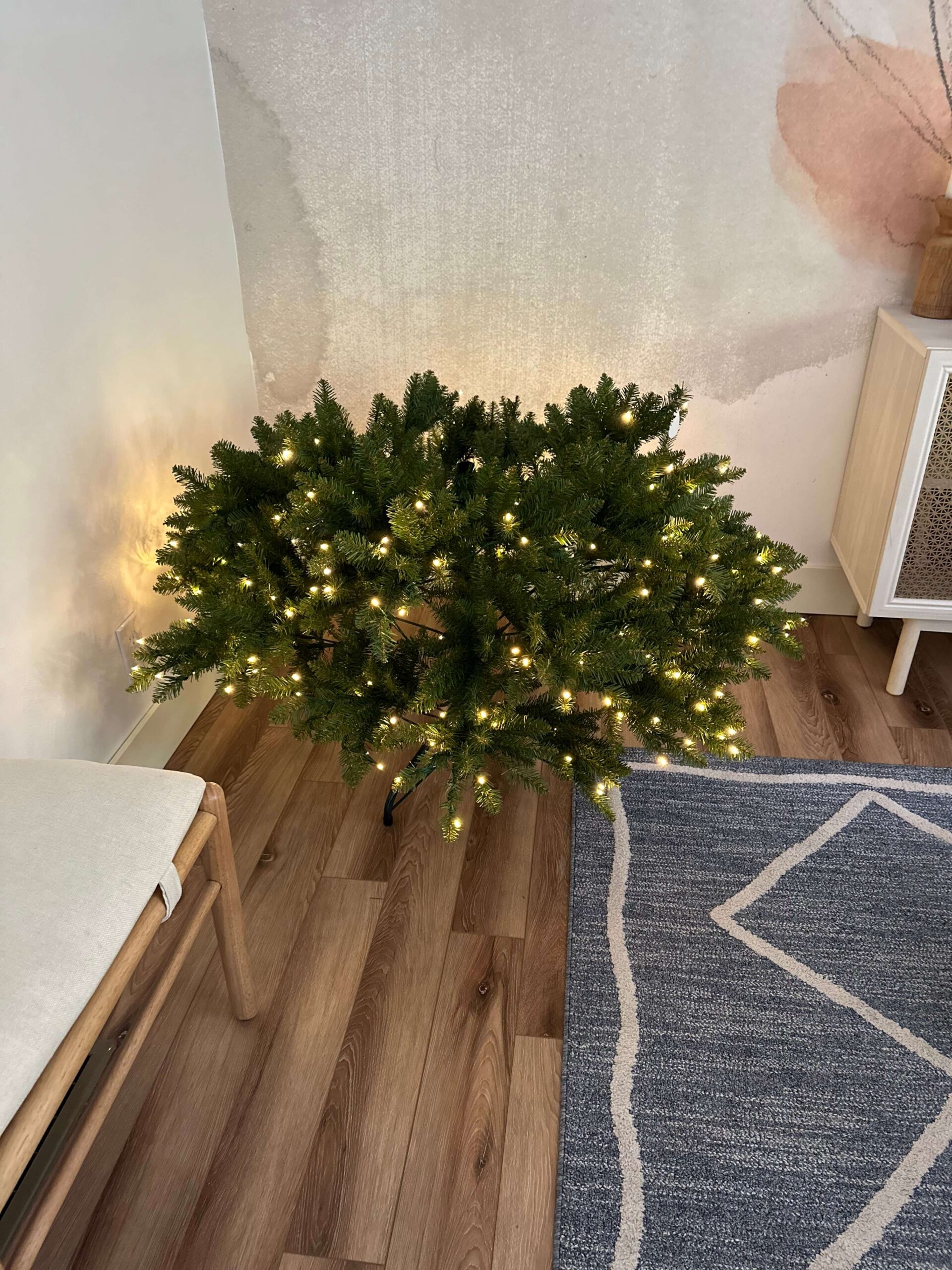 Reviewing My King Of Christmas Tree- Yorkshire Fir Tree with Lights ...