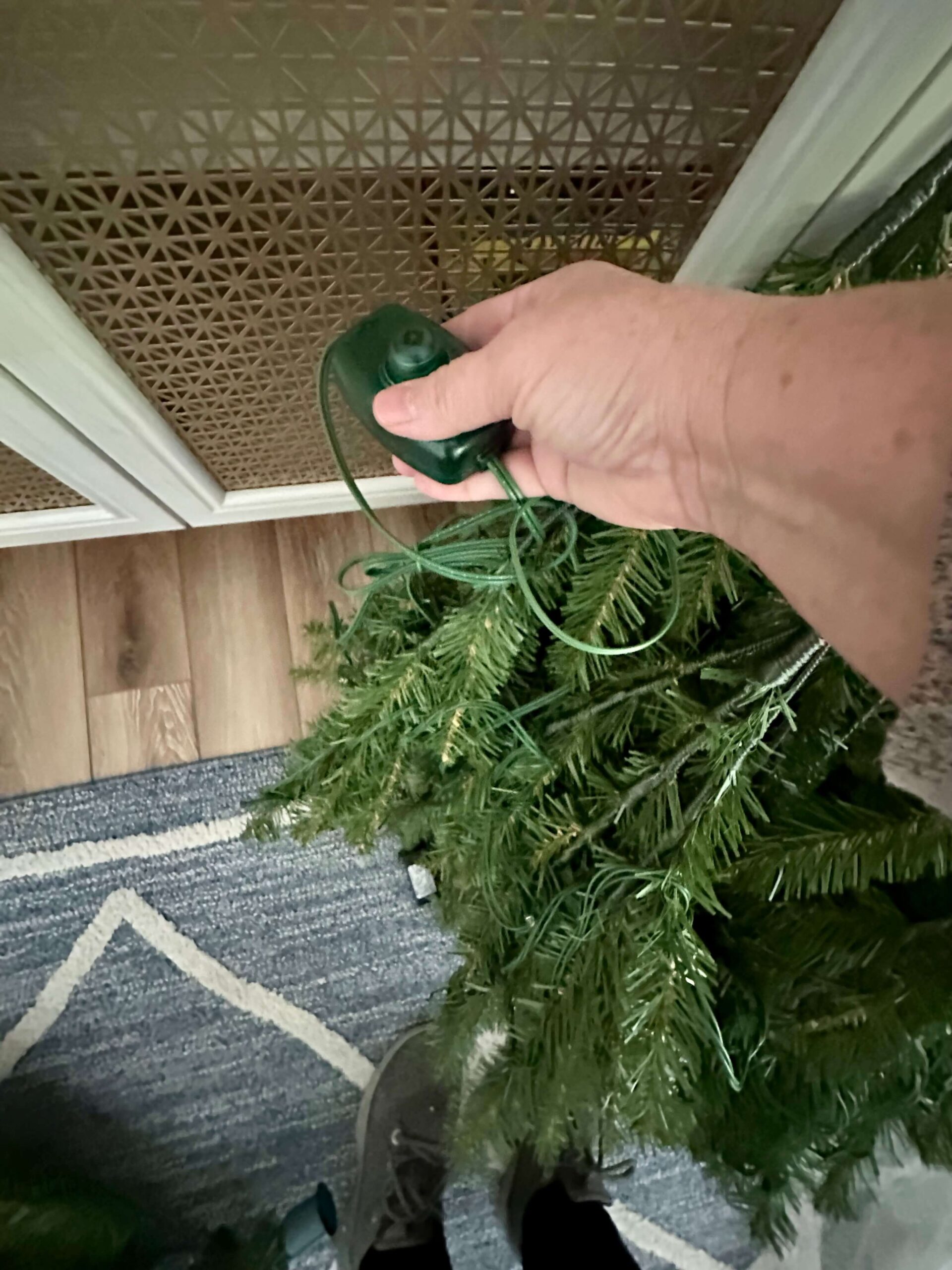 Reviewing My King Of Christmas Tree- Yorkshire Fir Tree with Lights ...