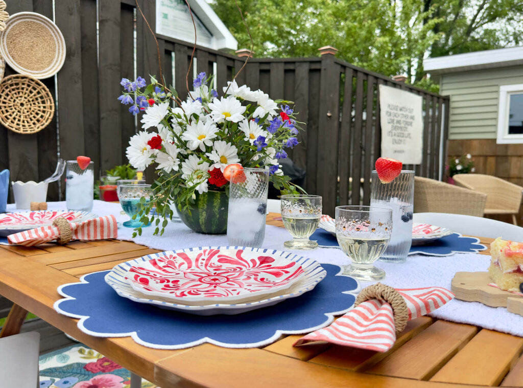 Red White and Blue Outdoor Tablescape